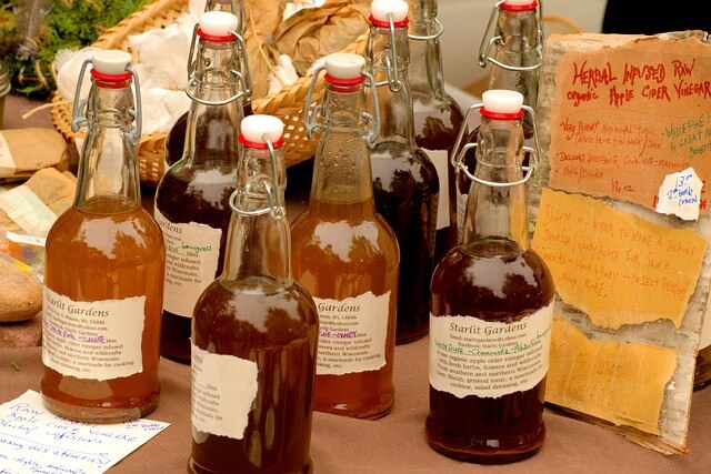 Properties of organic apple cider vinegar