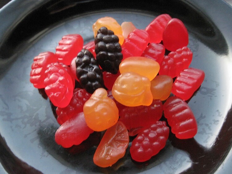 Facts About Fruit Snacks - Are fruit snacks good for you?