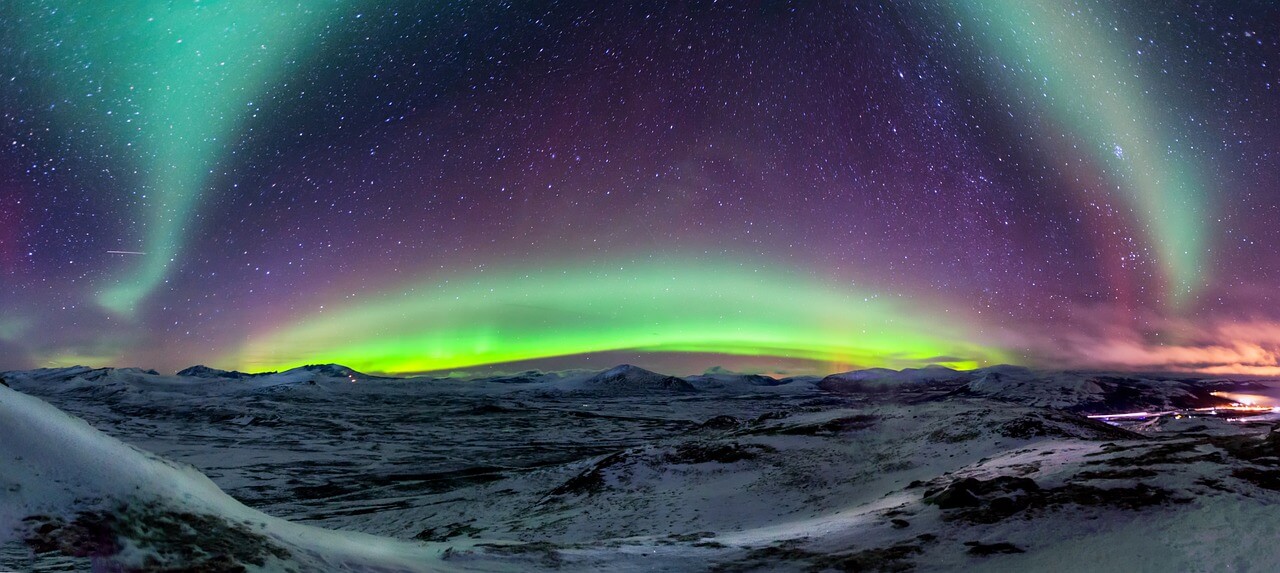 Appearance and Causes Of The Aurora
