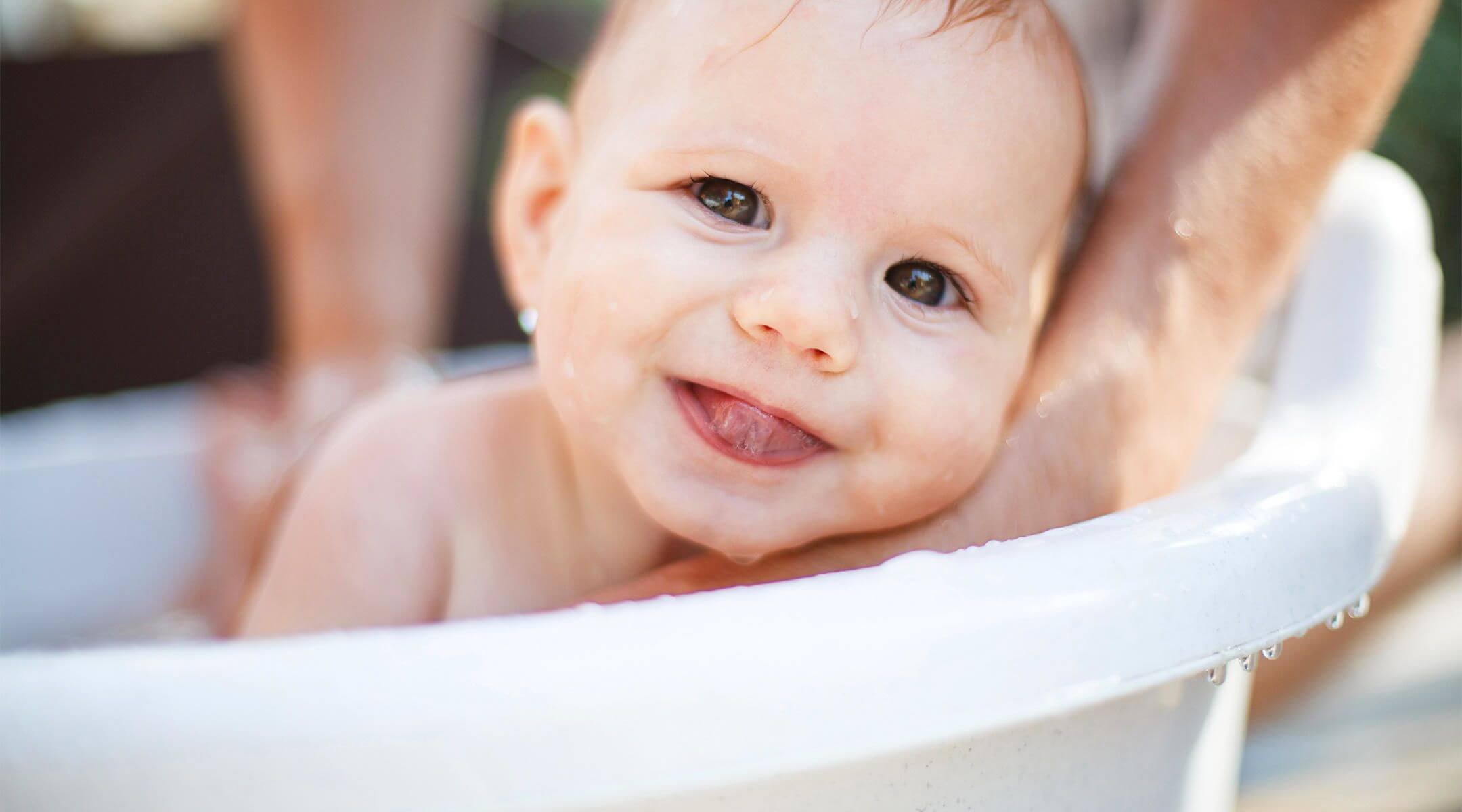 Bath time may be messy and all but it can also be a fun way to spend time with the whole family